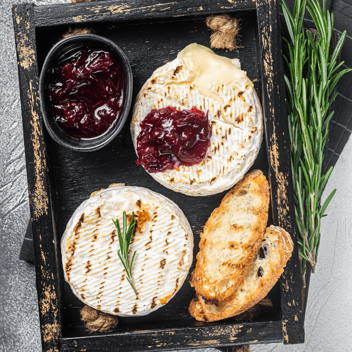 Holiday WSC GOAT CHEESE WITH CRANBERRIES