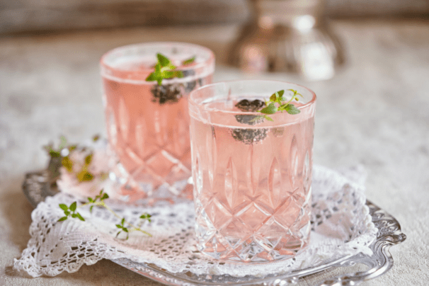 Blackberry Thyme Spritzer virtual happy hour